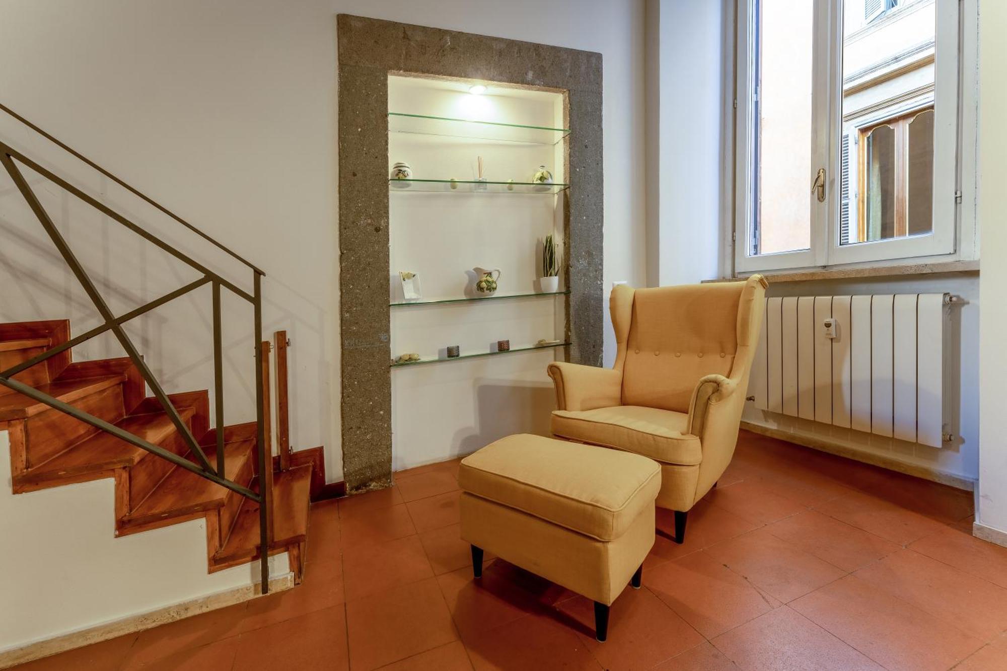 Ciambella Arch Apartment For 6 People @Largo Argentina — Photos 2